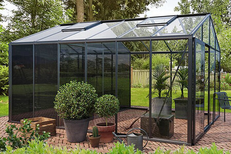 Aluminiumväxthus med inbyggt förråd | Fönstershop