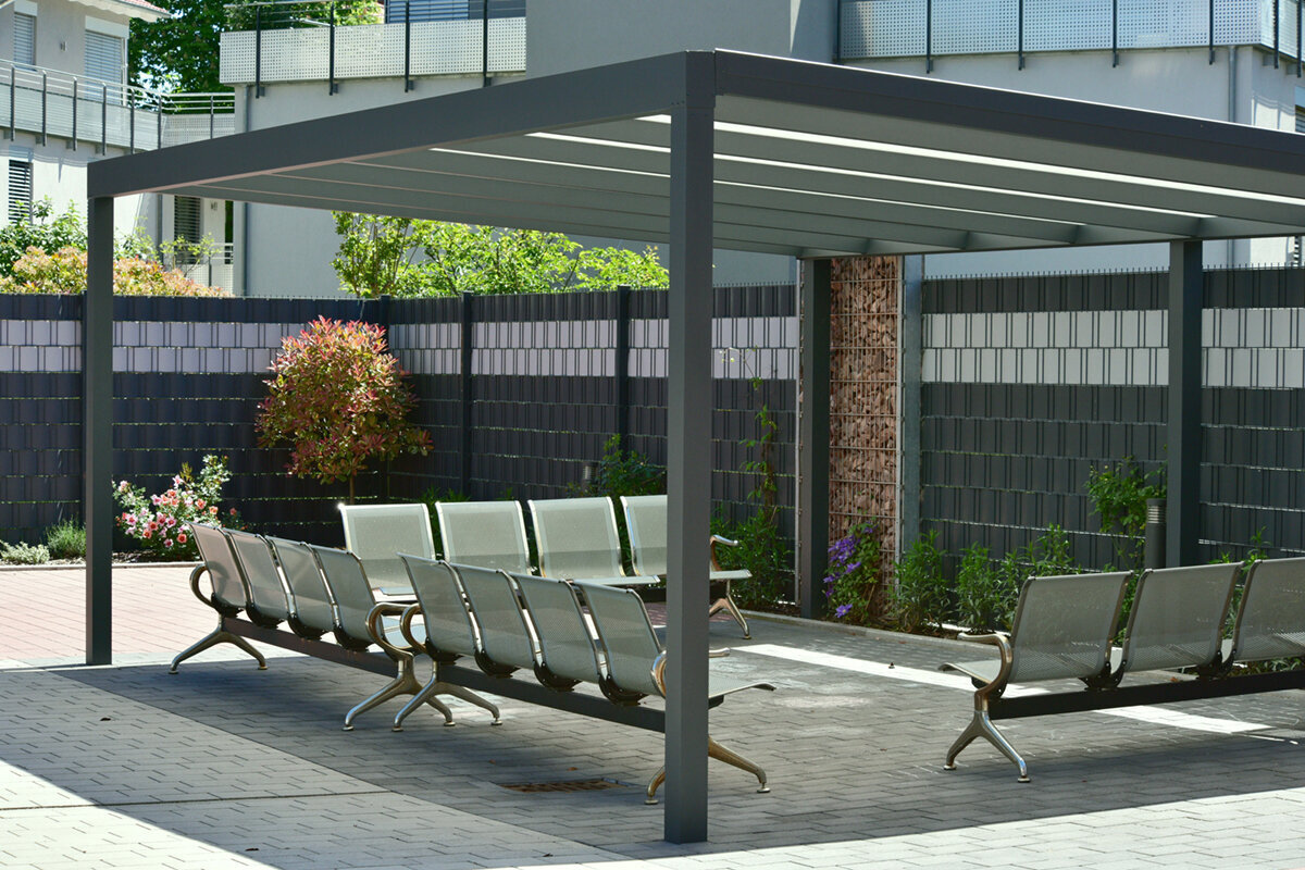 Pergola i blåst och kustmiljö – vad krävs?
