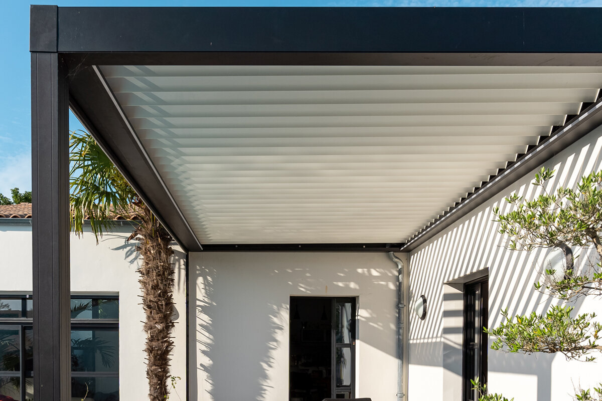 När ska du beställa pergola inför säsongen?