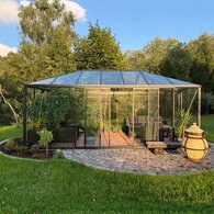 Växthus i pyramidform